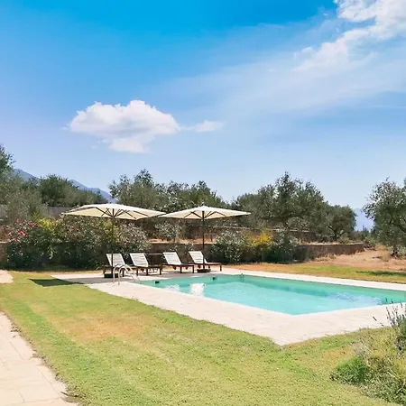 Eleni - Private Pool Retreat Near Kardamili 빌라 Proástion