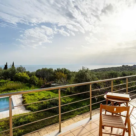 Eleni - Private Pool Retreat Near Kardamili Villa *