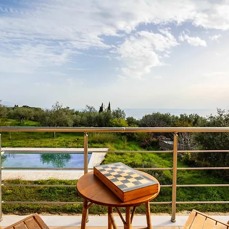 Eleni - Private Pool Retreat Near Kardamili Villa *