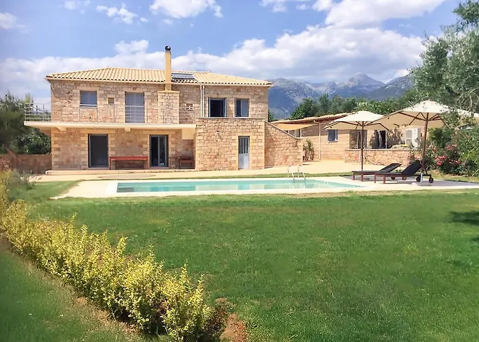 Eleni - Private Pool Retreat Near Kardamili Villa Proástion