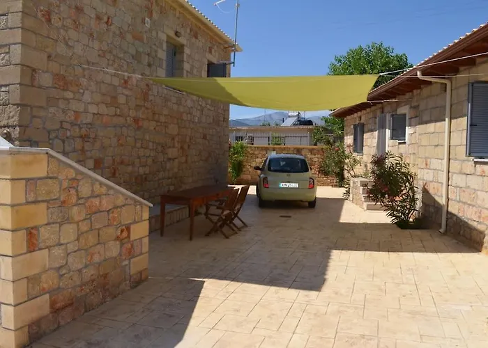 Villa Eleni - Private Pool Retreat Near Kardamili Proástion