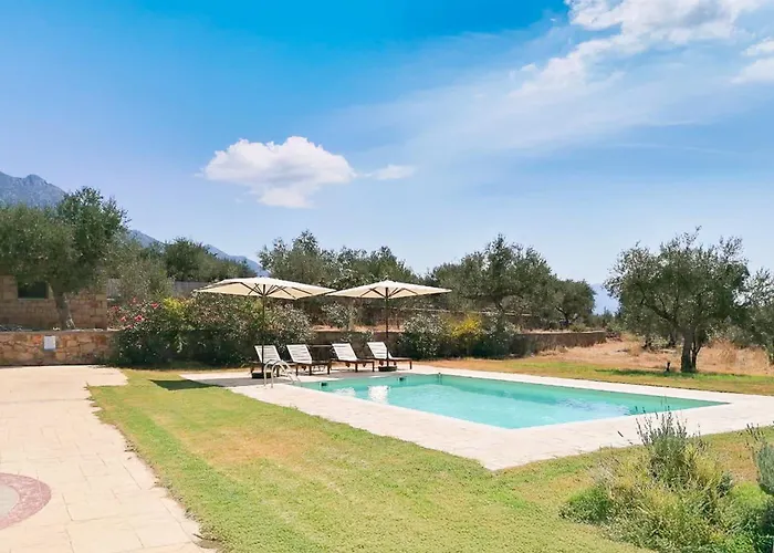 Eleni - Private Pool Retreat Near Kardamili Villa Proástion