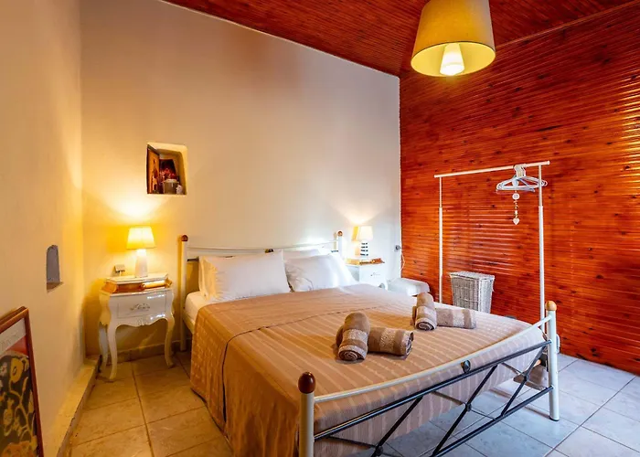 Eleni - Private Pool Retreat Near Kardamili Villa