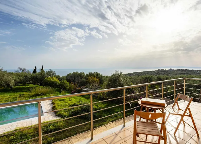 Eleni - Private Pool Retreat Near Kardamili Villa *