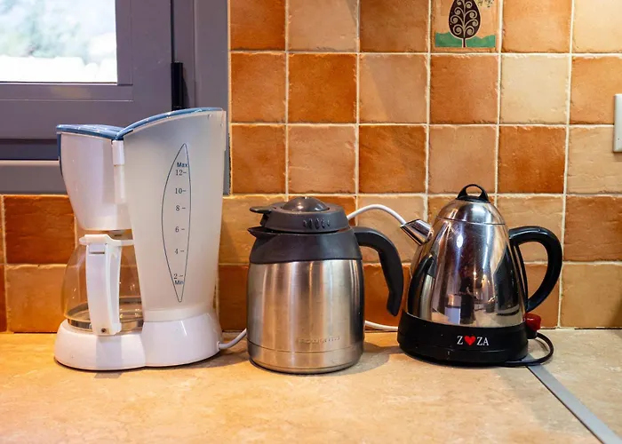 Villa Eleni - Private Pool Retreat Near Kardamili *