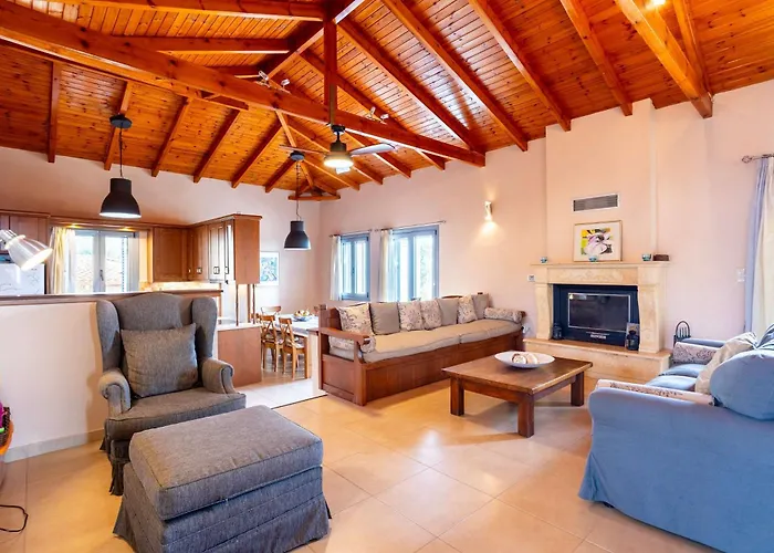 Eleni - Private Pool Retreat Near Kardamili Villa *