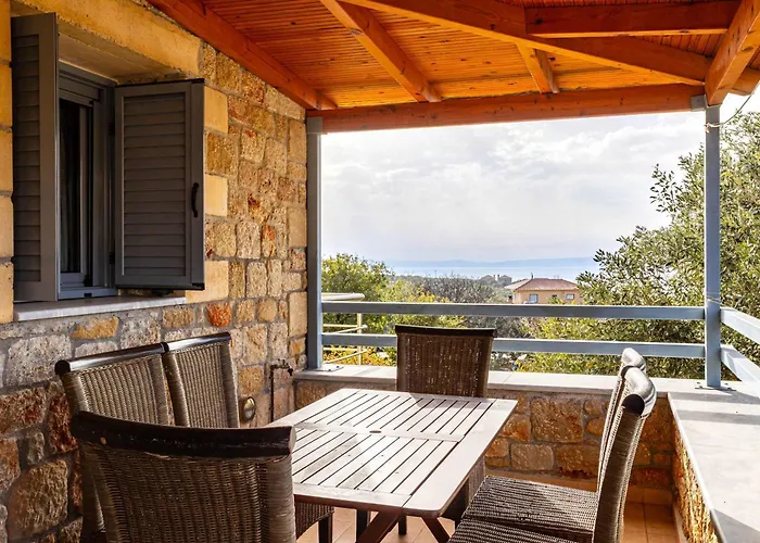 Eleni - Private Pool Retreat Near Kardamili * Proástion